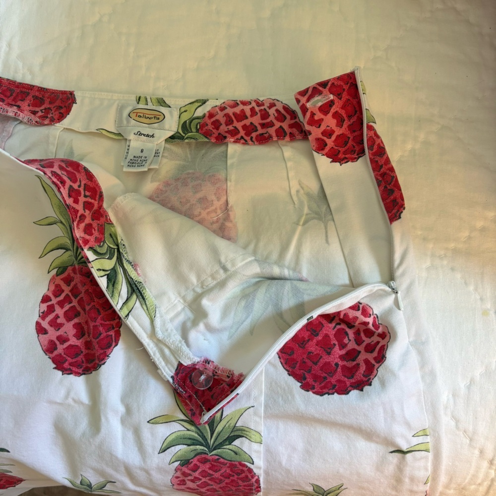 Talbots Stretch Ivory Pink Pineapple Skirt 8 Preppy Vacation Resort Summer Whim - Picture 7 of 7